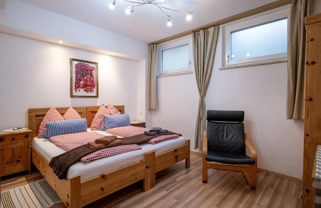 Oberachen Apartment-1